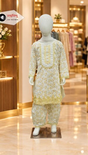 Girls Salwar Kameez.